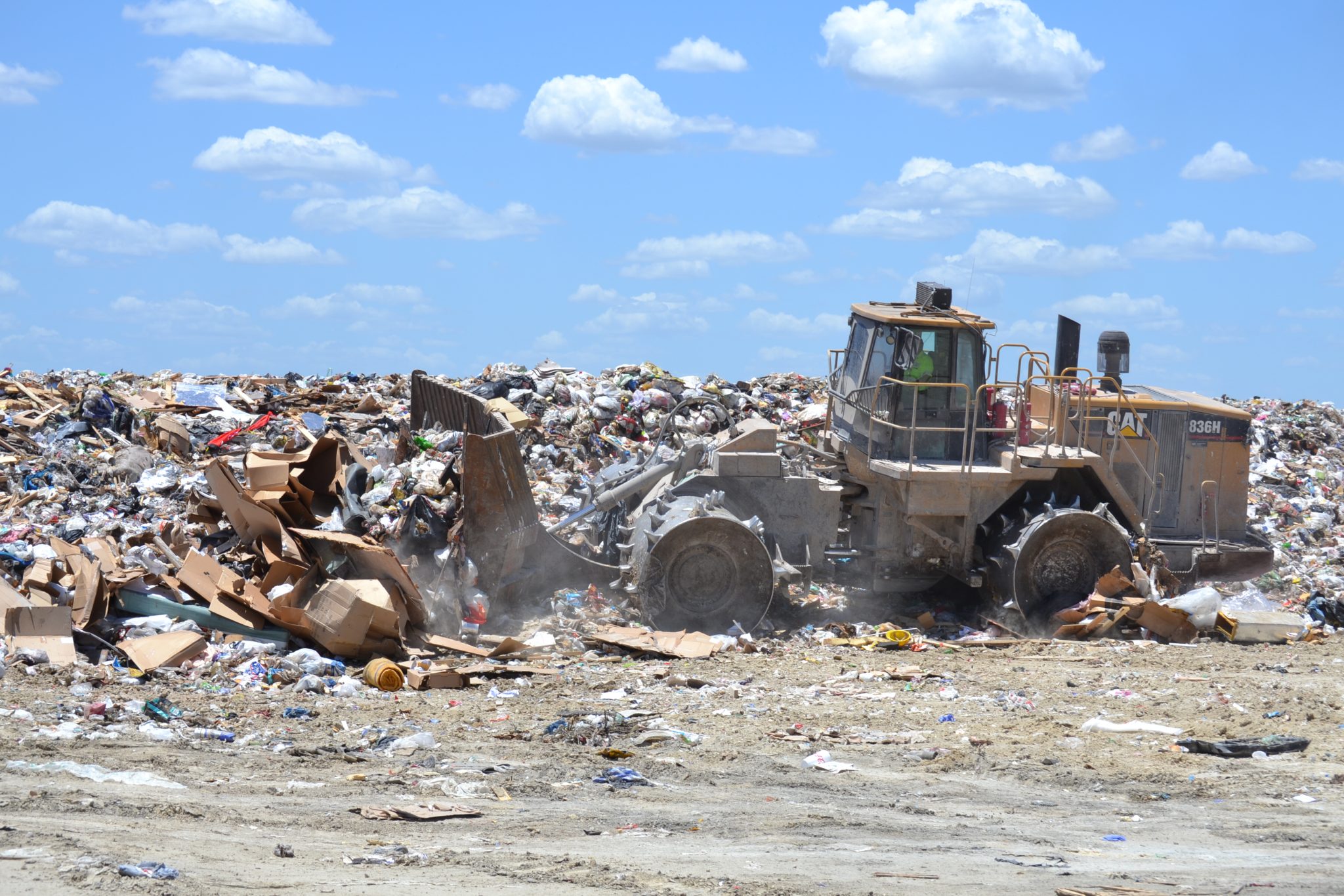 landfill crusher