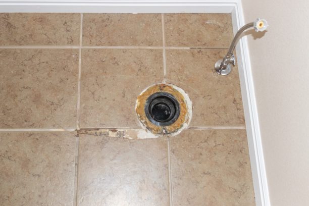 How to Demo a Bathroom in 6 Steps - Texas Disposal Systems